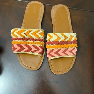 Universal Thread sandals